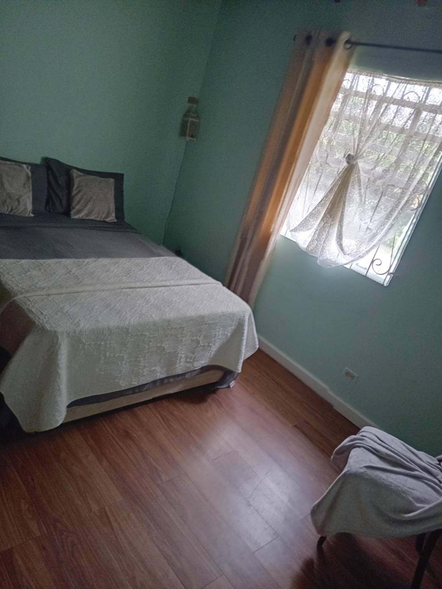 Chandler Homestay Saint Phillip Habitación foto