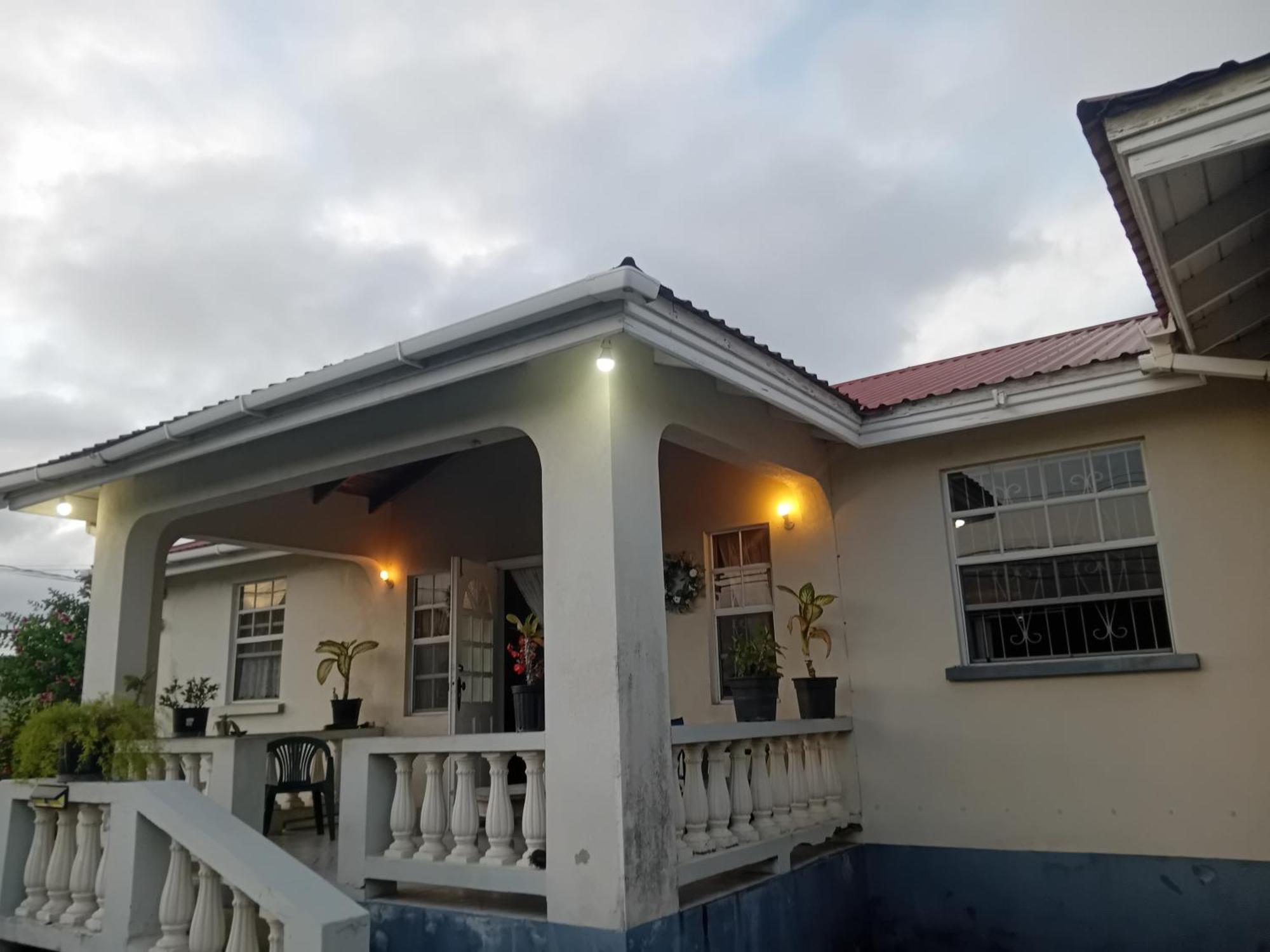 Chandler Homestay Saint Phillip Exterior foto